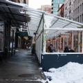 How Restaurants in Brooklyn, New York Adapt to Tourist Influx During Peak Seasons